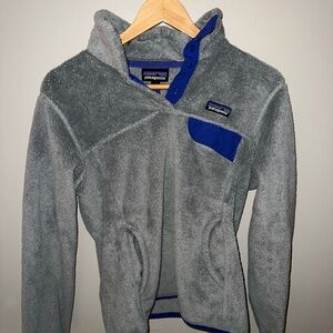 Patagonia Women's Re-Tool Snap-T® Pullover size medium Grey & Harvest Moon Blue